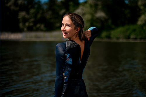 wetsuit-aantrekken